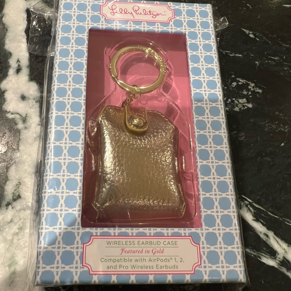 Lilly Pulitzer wireless earbud case